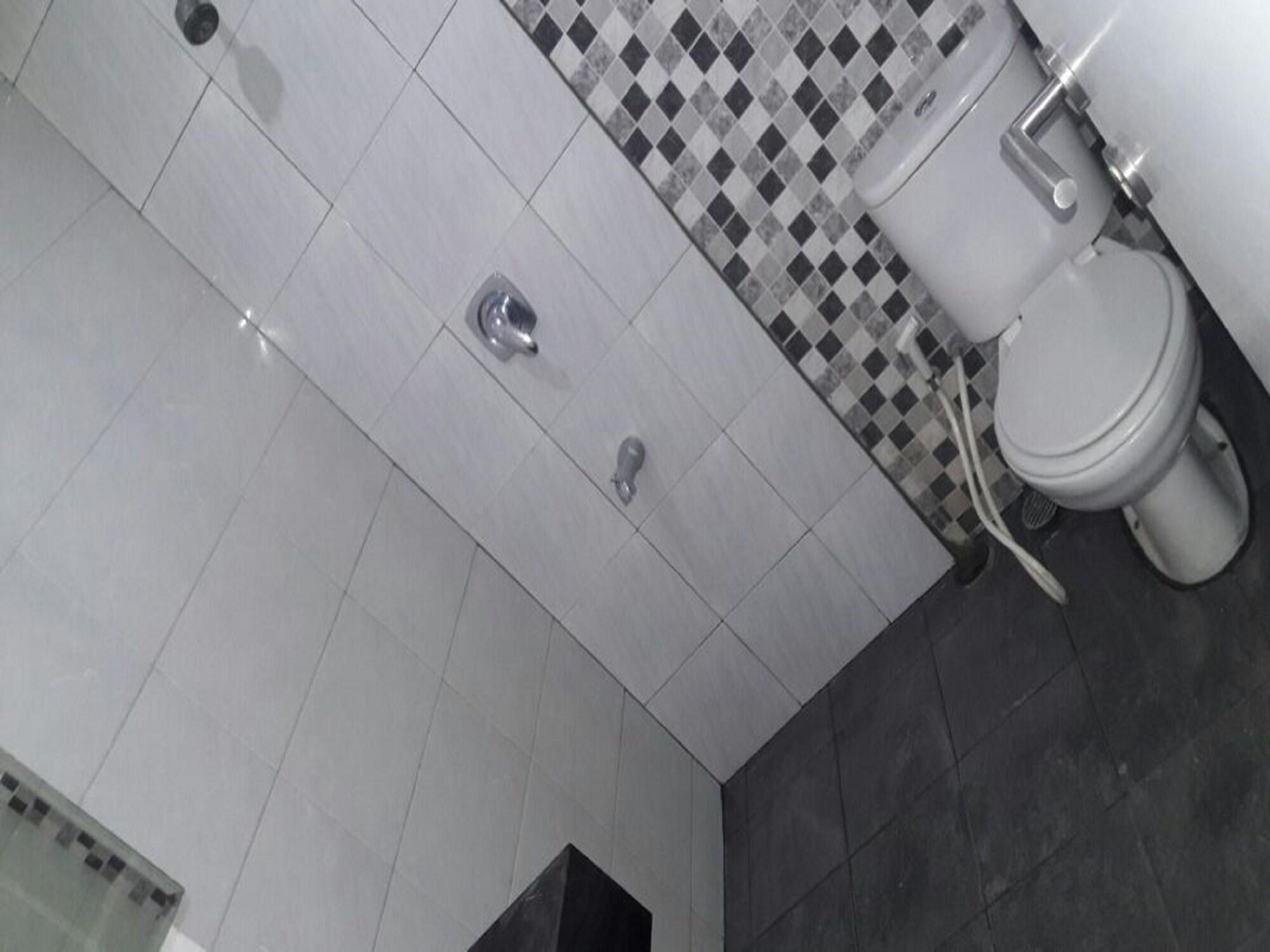 Hotel 88 Kedoya