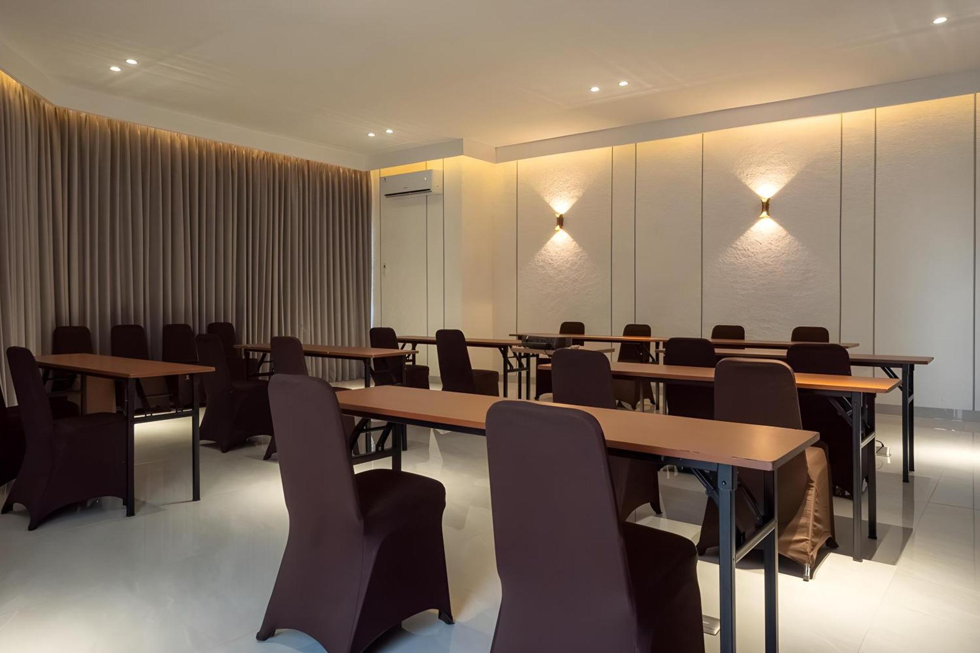 Hotel 88 Kedoya